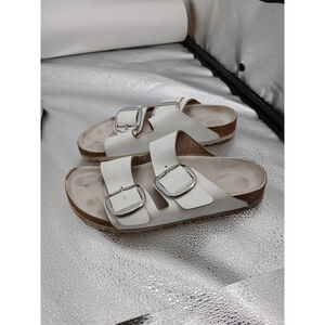 Birkenstock White Double Strap Big Buckle Sandals Size 41 Slides Leather